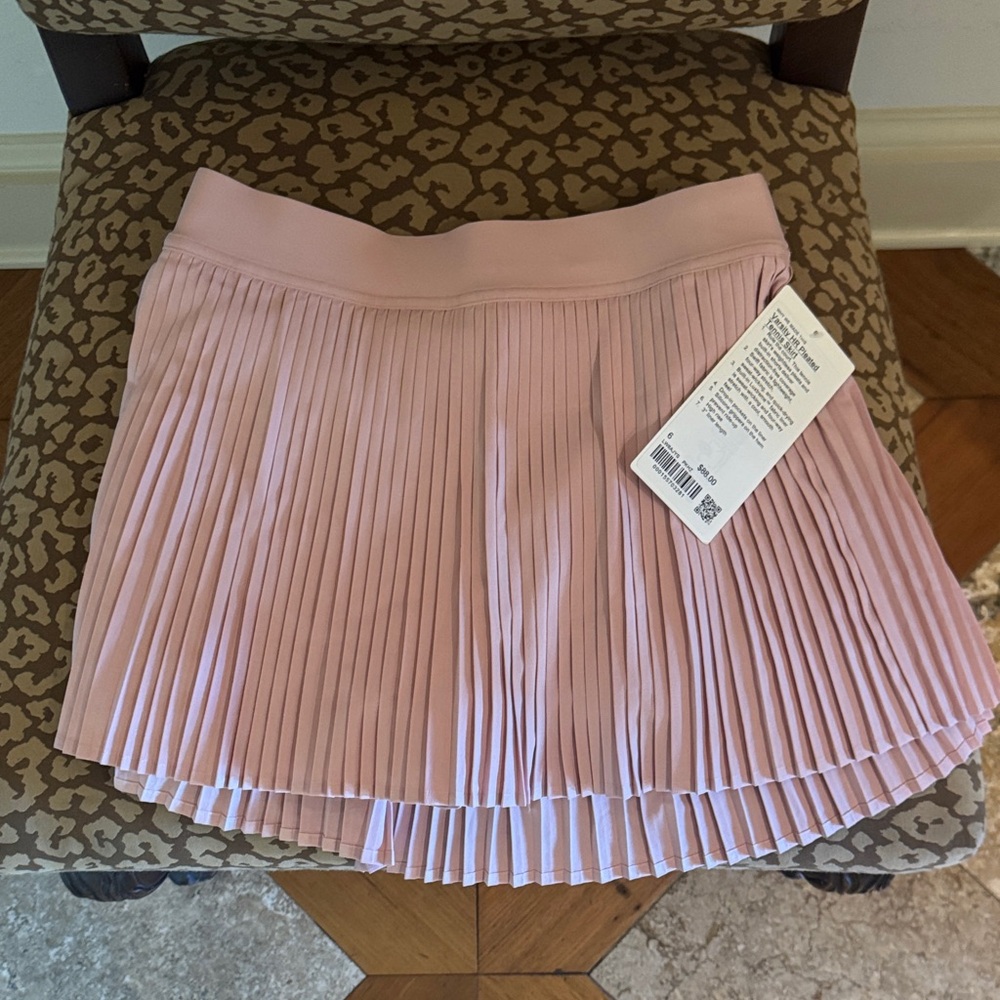 Lululemon Athletica Light Pink Pleated Mini Skirt
